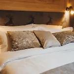 Goldhorn In&out * Kranjska Gora