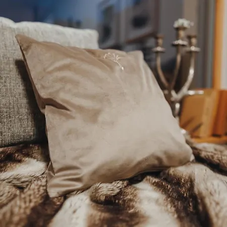 アパート Goldhorn In&out クランスカゴーラ