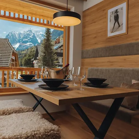 Goldhorn In&out Kranjska Gora