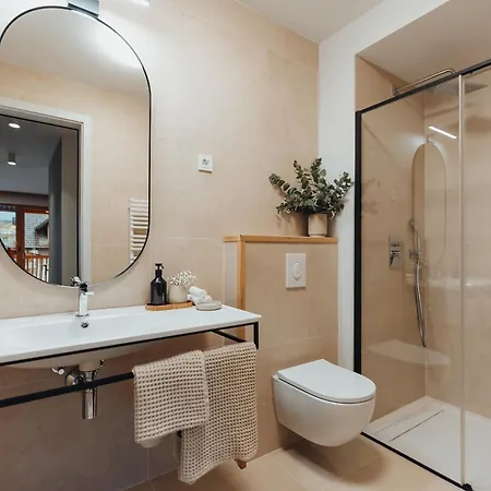 Goldhorn In&out Apartman Kranjska Gora